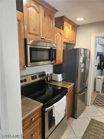 125 4th ST, Bonita Springs, FL 34134