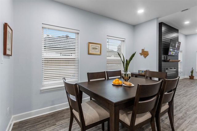 2711 Eagle Street, Houston, TX 77004