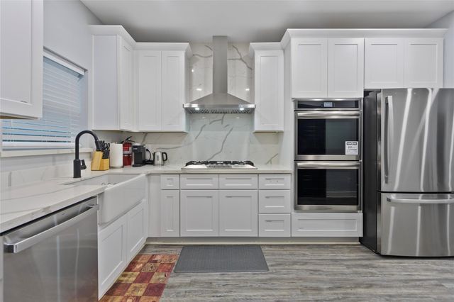 2711 Eagle Street, Houston, TX 77004