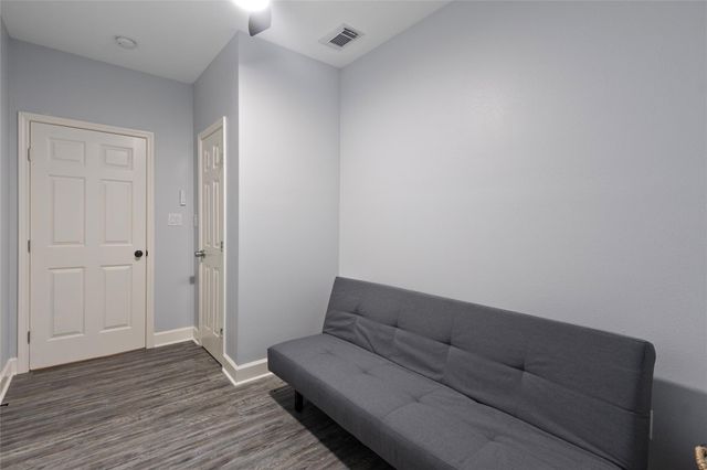 2711 Eagle Street, Houston, TX 77004