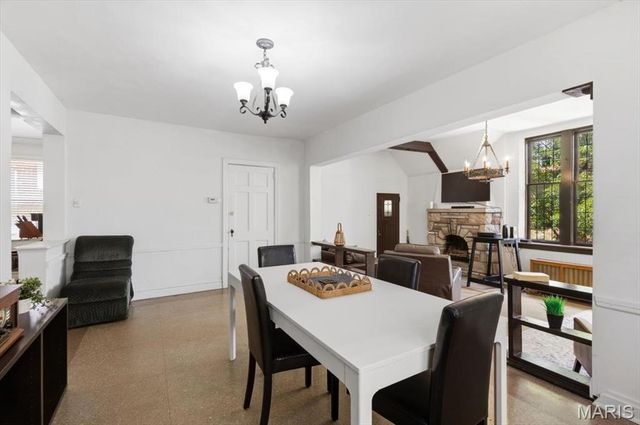 7108 Tulane Avenue, University City, MO 63130
