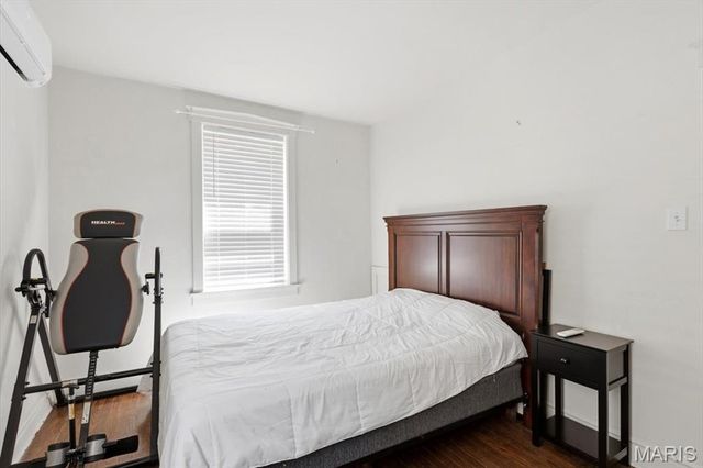 7108 Tulane Avenue, University City, MO 63130