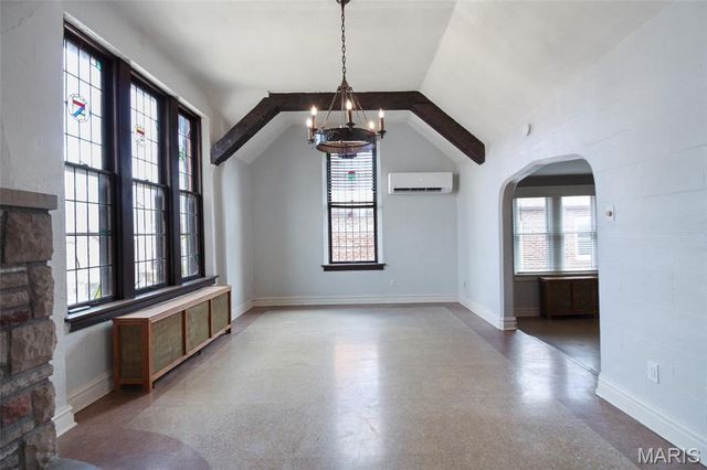 7108 Tulane Avenue, University City, MO 63130