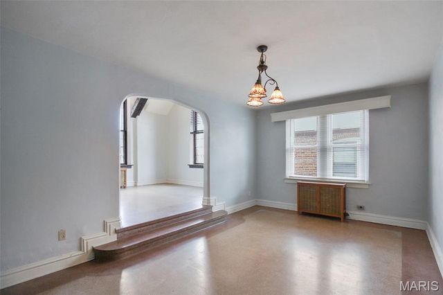 7108 Tulane Avenue, University City, MO 63130