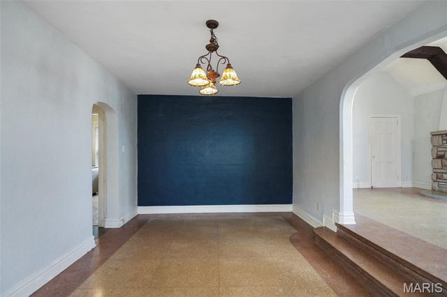 7108 Tulane Avenue, University City, MO 63130