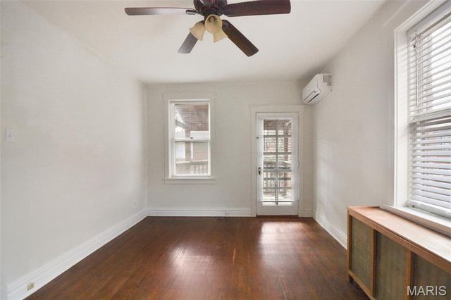 7108 Tulane Avenue, University City, MO 63130