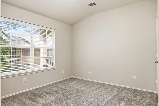 1310 W Parmer LN 7B, Austin, TX 78727