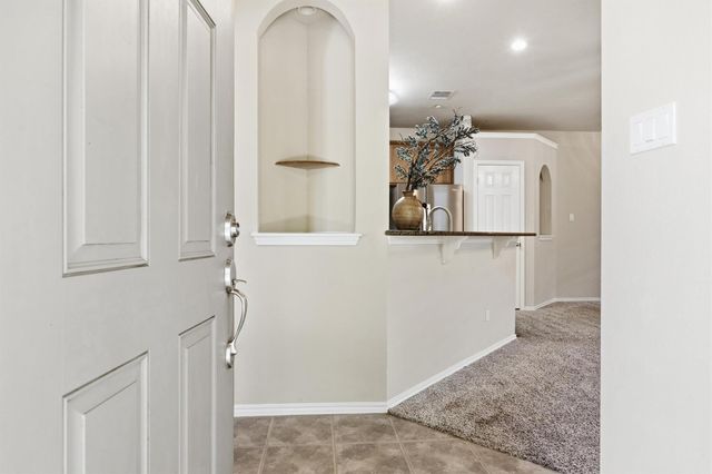 1310 W Parmer LN 7B, Austin, TX 78727