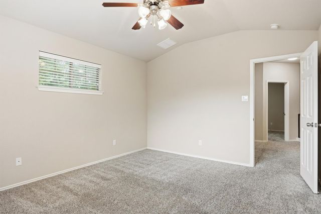 1310 W Parmer LN 7B, Austin, TX 78727