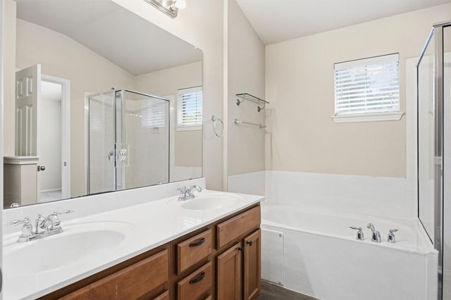 1310 W Parmer LN 7B, Austin, TX 78727