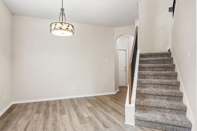 1310 W Parmer LN 7B, Austin, TX 78727
