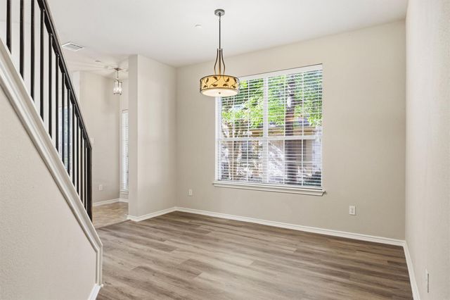 1310 W Parmer LN 7B, Austin, TX 78727