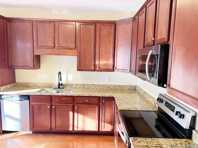 470 Shamrock Drive, Madison, AL 35758