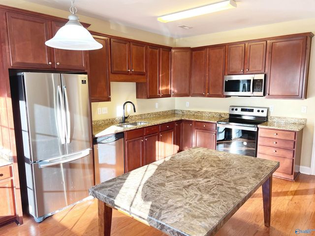 470 Shamrock Drive, Madison, AL 35758