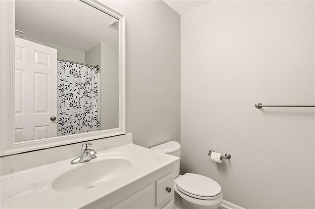 2116 Bradford Place, Excelsior Springs, MO 64024