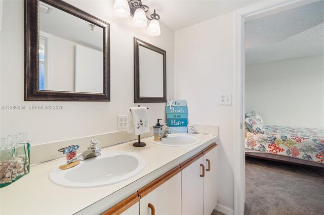 355 E Ocean Dr 401, Hutchinson Island, FL 34949