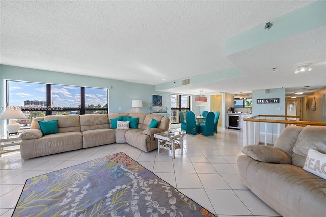 355 E Ocean Dr 401, Hutchinson Island, FL 34949