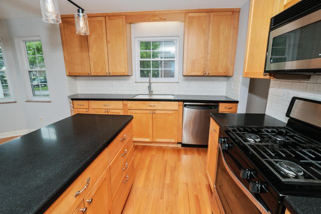 64 Edgevale Road, Columbus, OH 43209