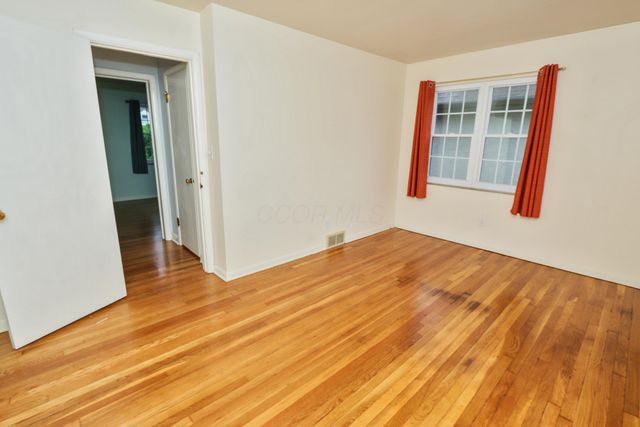 64 Edgevale Road, Columbus, OH 43209