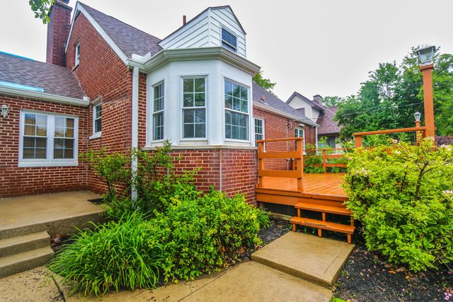 64 Edgevale Road, Columbus, OH 43209