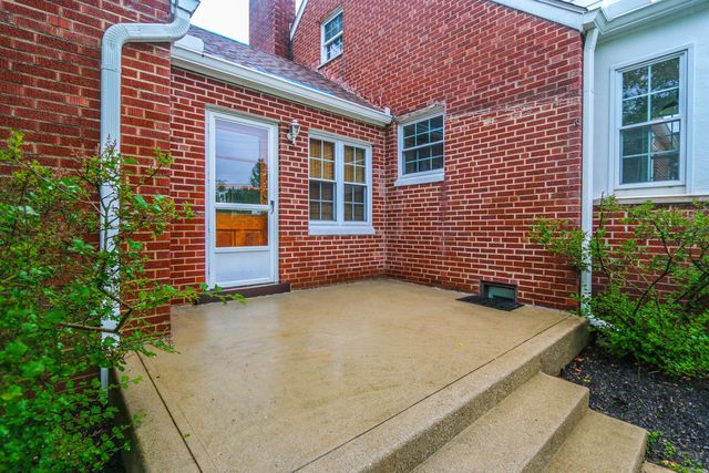 64 Edgevale Road, Columbus, OH 43209