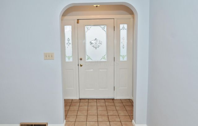 64 Edgevale Road, Columbus, OH 43209