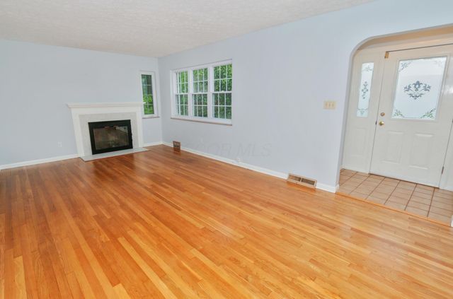 64 Edgevale Road, Columbus, OH 43209