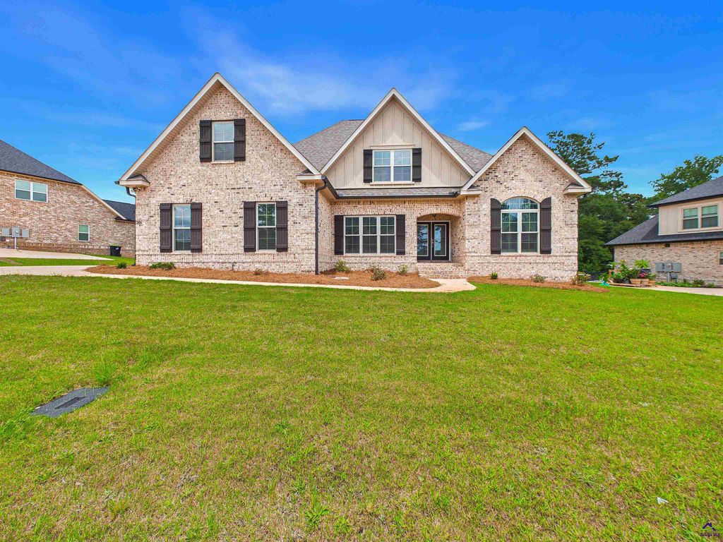 205 Buckhead Forest Drive, Warner Robins, GA 31088