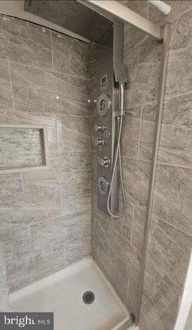 20 E BUCK ST, Paulsboro, NJ 08066