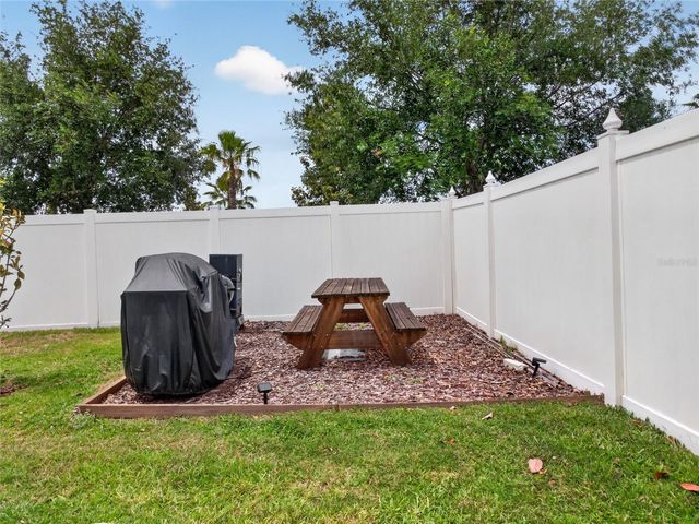3086 WHITE HORSE COURT, Kissimmee, FL 34746
