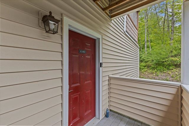 109 Mountainside Drive G202, Stowe, VT 05672
