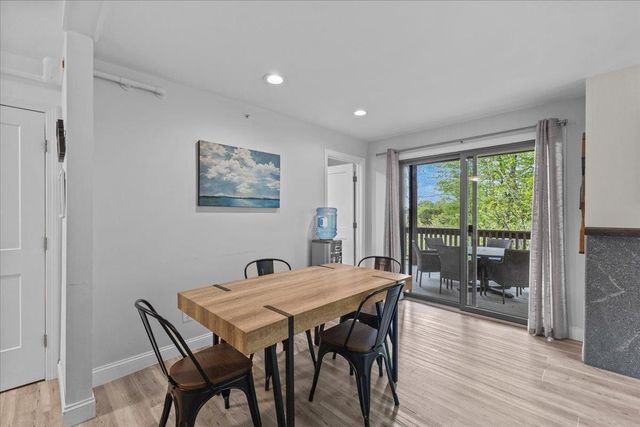 109 Mountainside Drive G202, Stowe, VT 05672