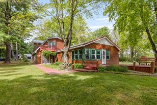 1566 E James Street, White Cloud, MI 49349