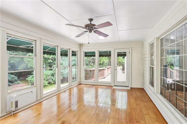 527 N Saint Marys NW Lane, Marietta, GA 30064