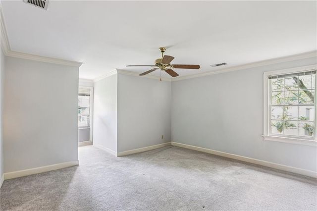 527 N Saint Marys NW Lane, Marietta, GA 30064