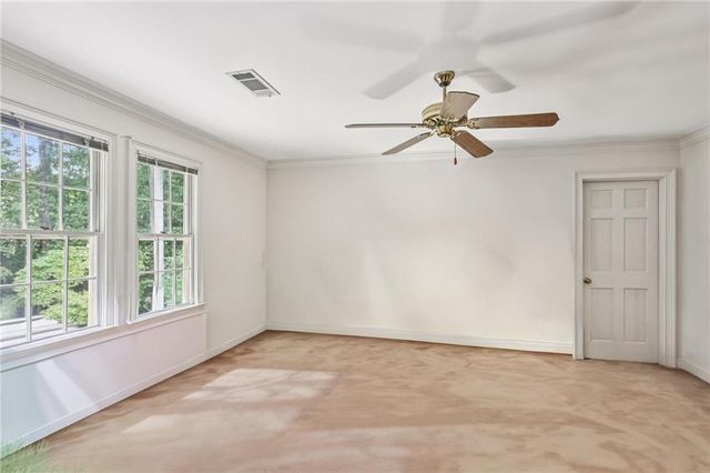 527 N Saint Marys NW Lane, Marietta, GA 30064