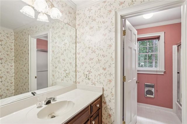 527 N Saint Marys NW Lane, Marietta, GA 30064