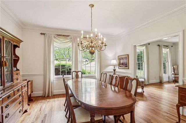 527 N Saint Marys NW Lane, Marietta, GA 30064