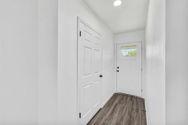 6506 King George DR, Austin, TX 78745