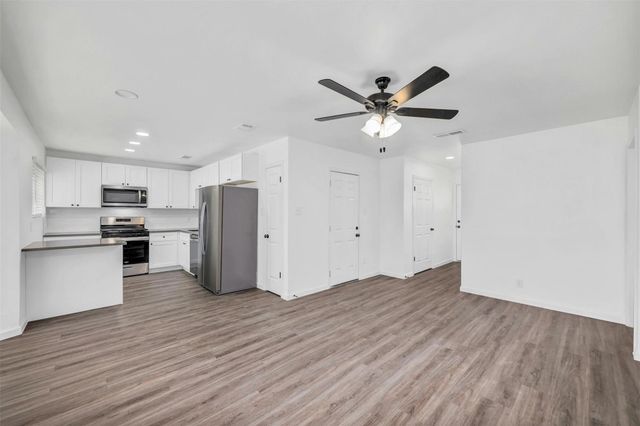 6506 King George DR, Austin, TX 78745