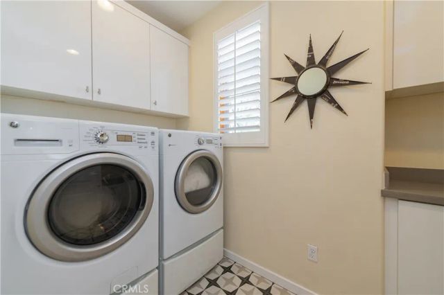 103 Newall, Irvine, CA 92618