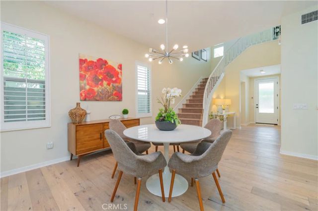 103 Newall, Irvine, CA 92618