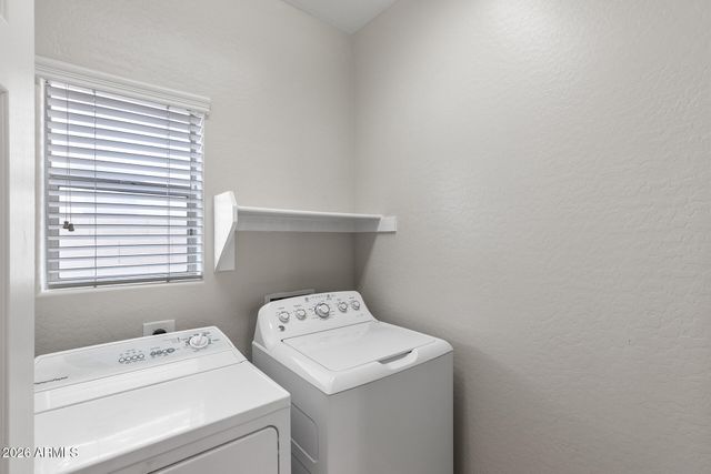 14186 W COUNTRY GABLES Drive, Surprise, AZ 85379