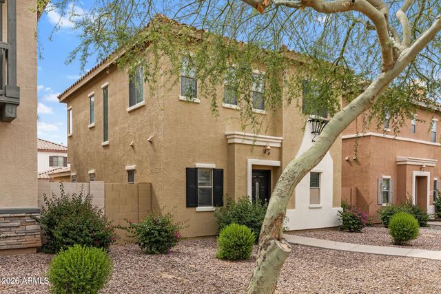14186 W COUNTRY GABLES Drive, Surprise, AZ 85379