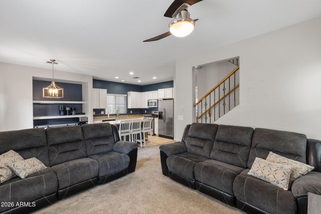 14186 W COUNTRY GABLES Drive, Surprise, AZ 85379