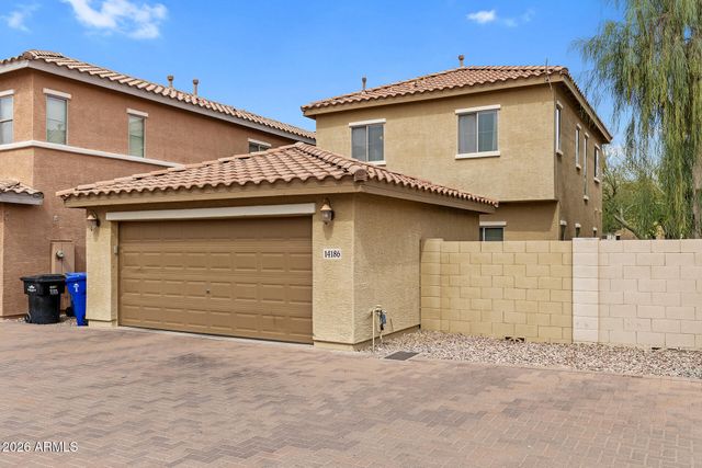 14186 W COUNTRY GABLES Drive, Surprise, AZ 85379