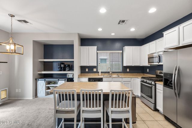 14186 W COUNTRY GABLES Drive, Surprise, AZ 85379