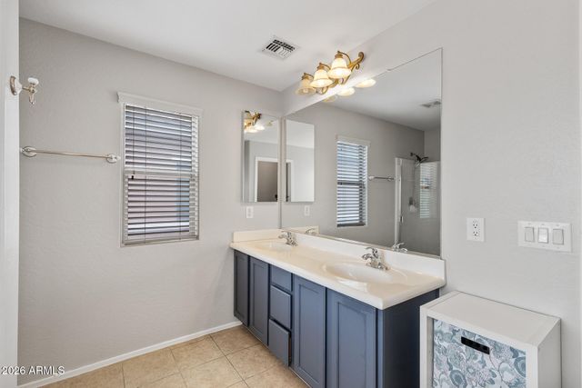 14186 W COUNTRY GABLES Drive, Surprise, AZ 85379