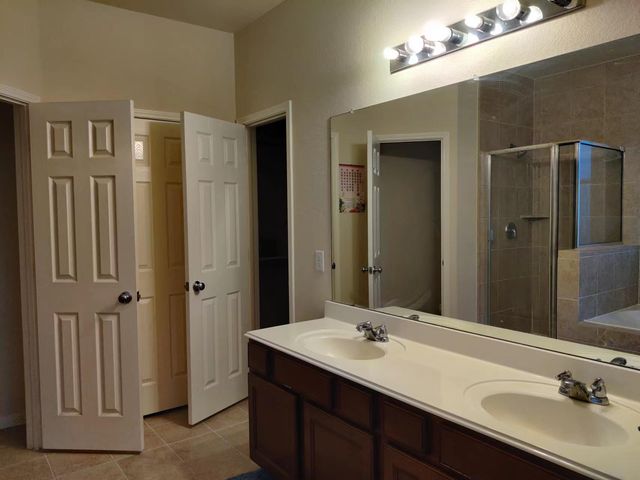 3922 Camden Fields Lane, Richmond, TX 77407