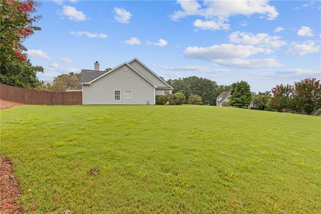 1162 Mason Lee Place, Loganville, GA 30052